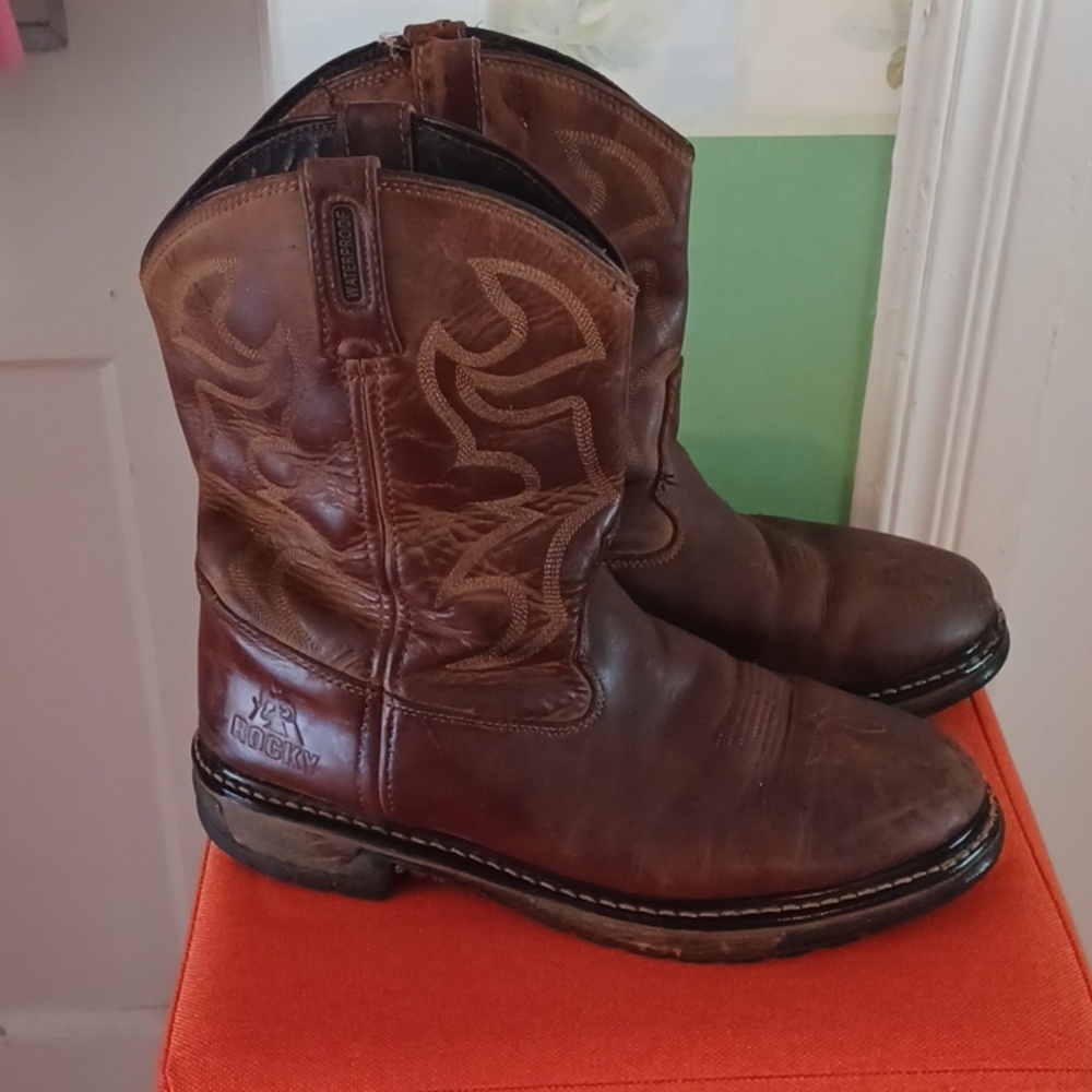 Rocky boots Waterproof leather boots women's size 11 M